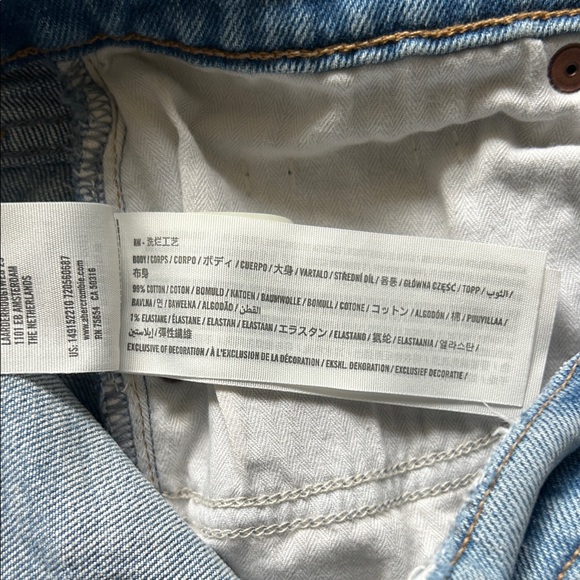 Abercrombie & Fitch The Mom Short High Rise Distressed Raw Hem Short Sz 24/00 - Picture 6 of 7